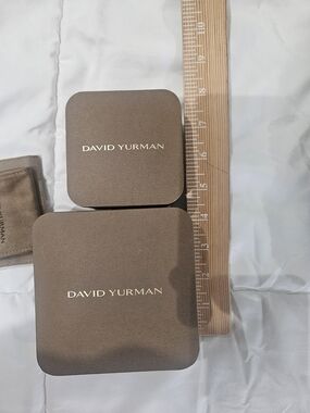 David Yurman Brown Jewelry Presentation Boxes And Gift Bag with Gold Logo